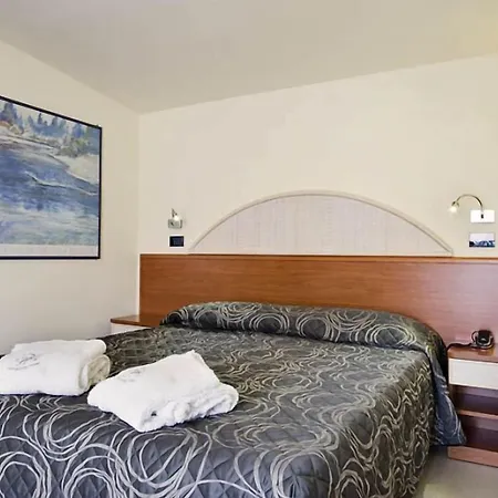Montebello 3* Монтекатини-Терме