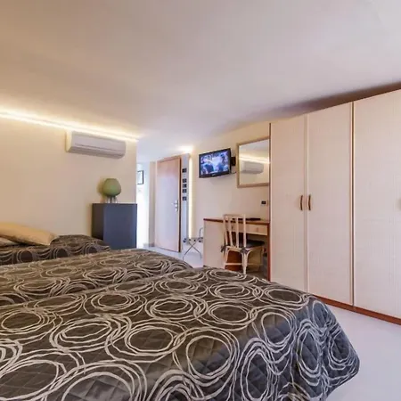 Montebello Монтекатини-Терме