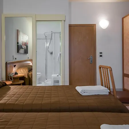 Montebello Отель 3*