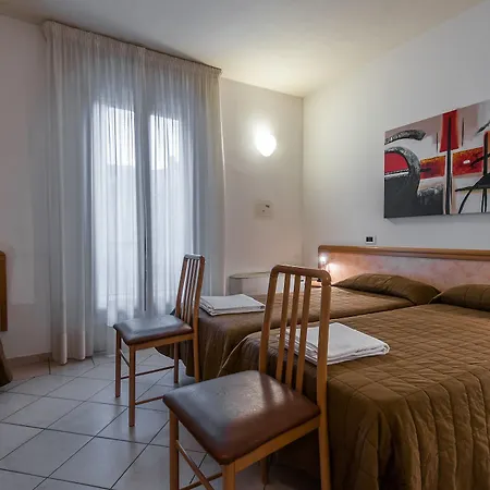 Montebello Отель 3*