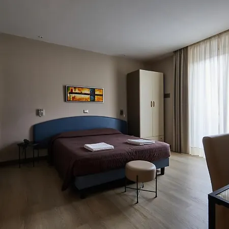 Montebello Отель 3*